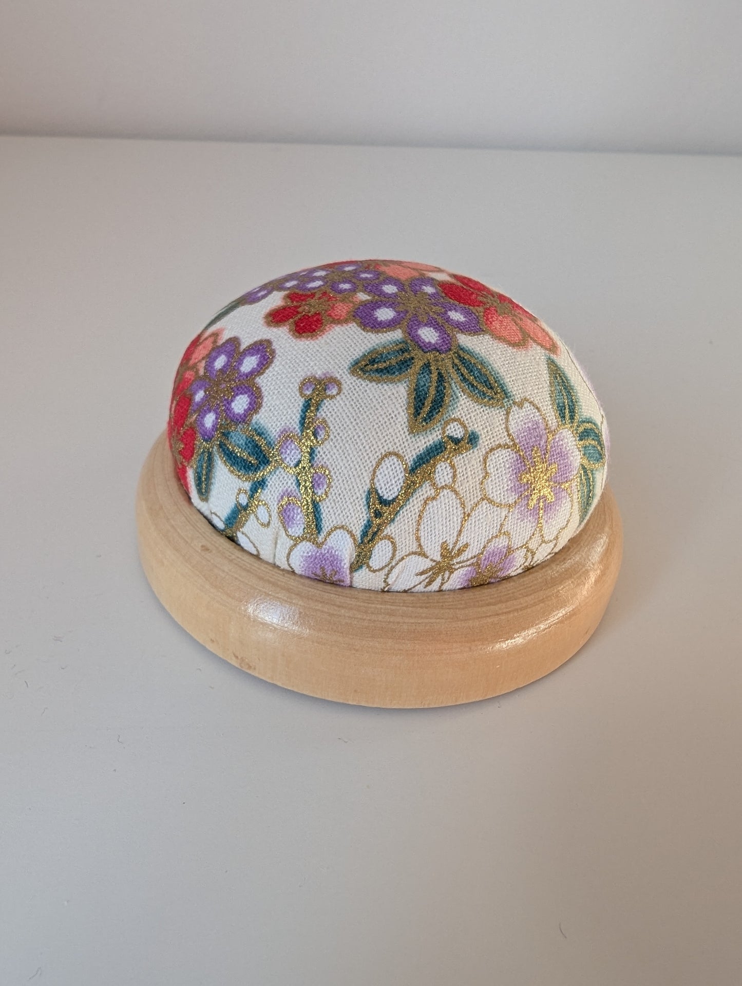 Sewing Gem - Wooden Based, Fabric pin Cushion