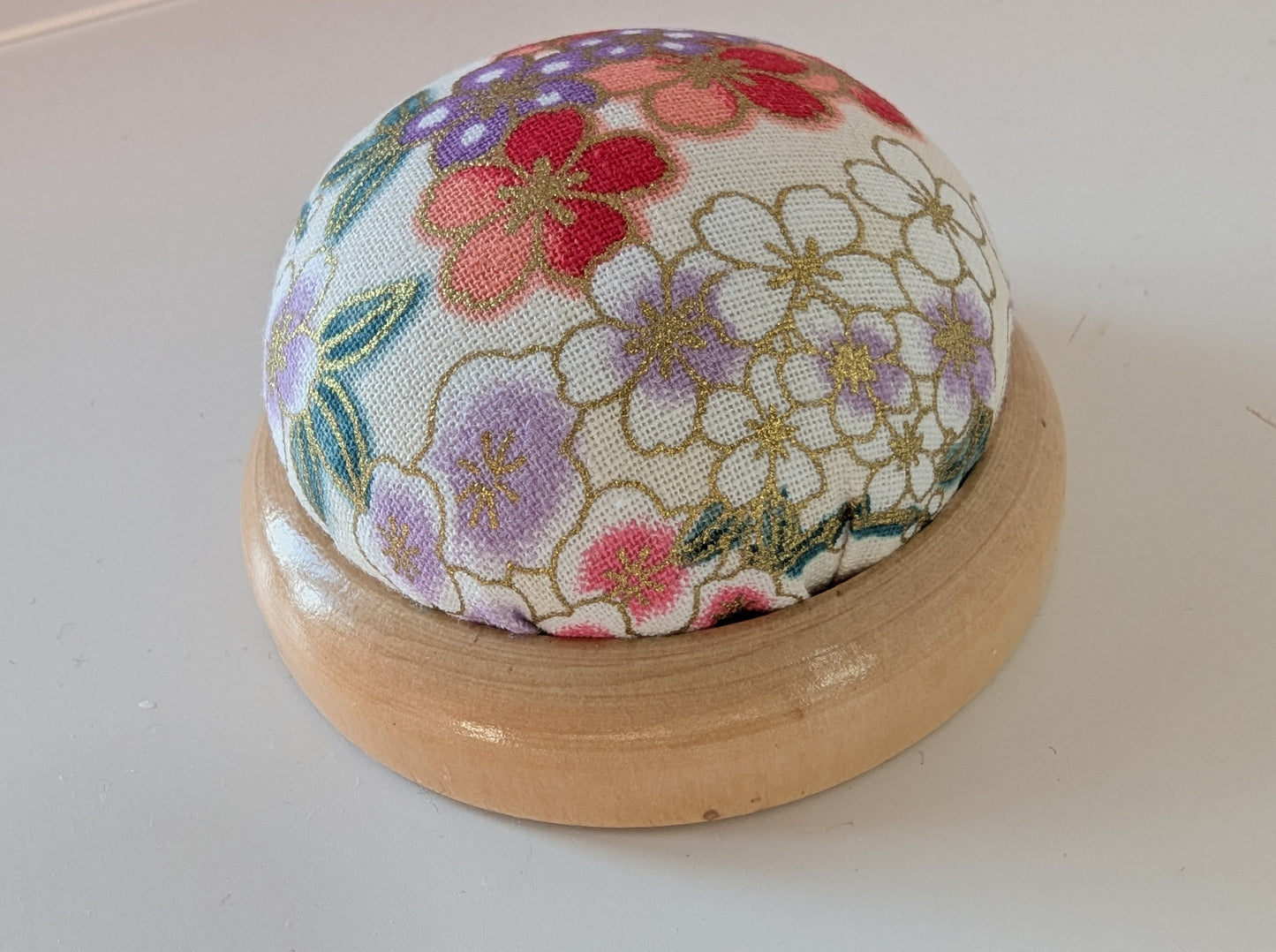 Sewing Gem - Wooden Based, Fabric pin Cushion