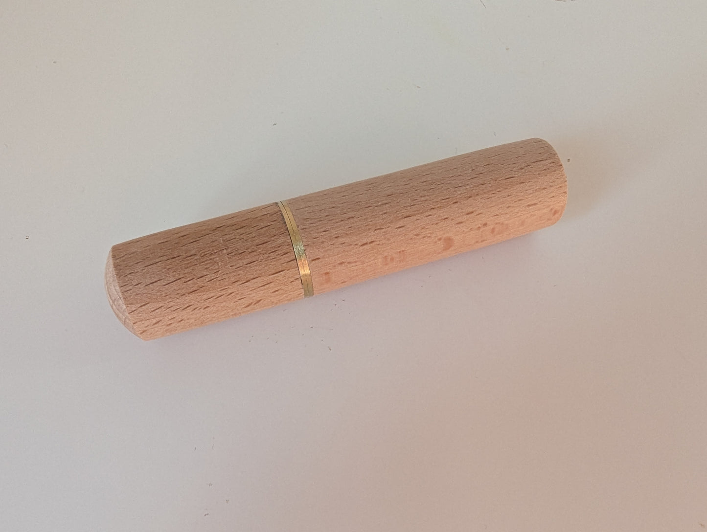 Sewing Gem - Wooden Needle Holder